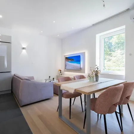 Lalu Apartment Split Exterior photo
