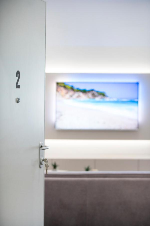 Lalu Apartment *