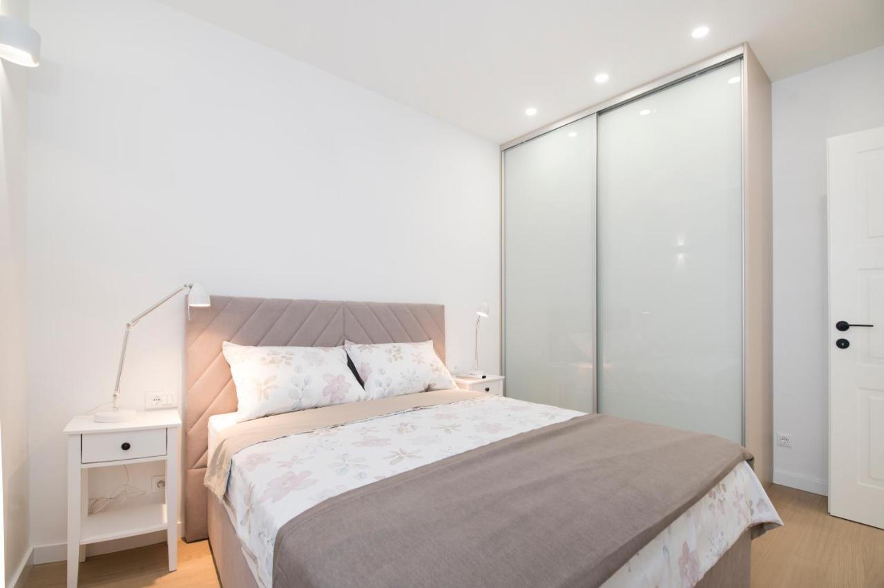 Lalu Apartment
